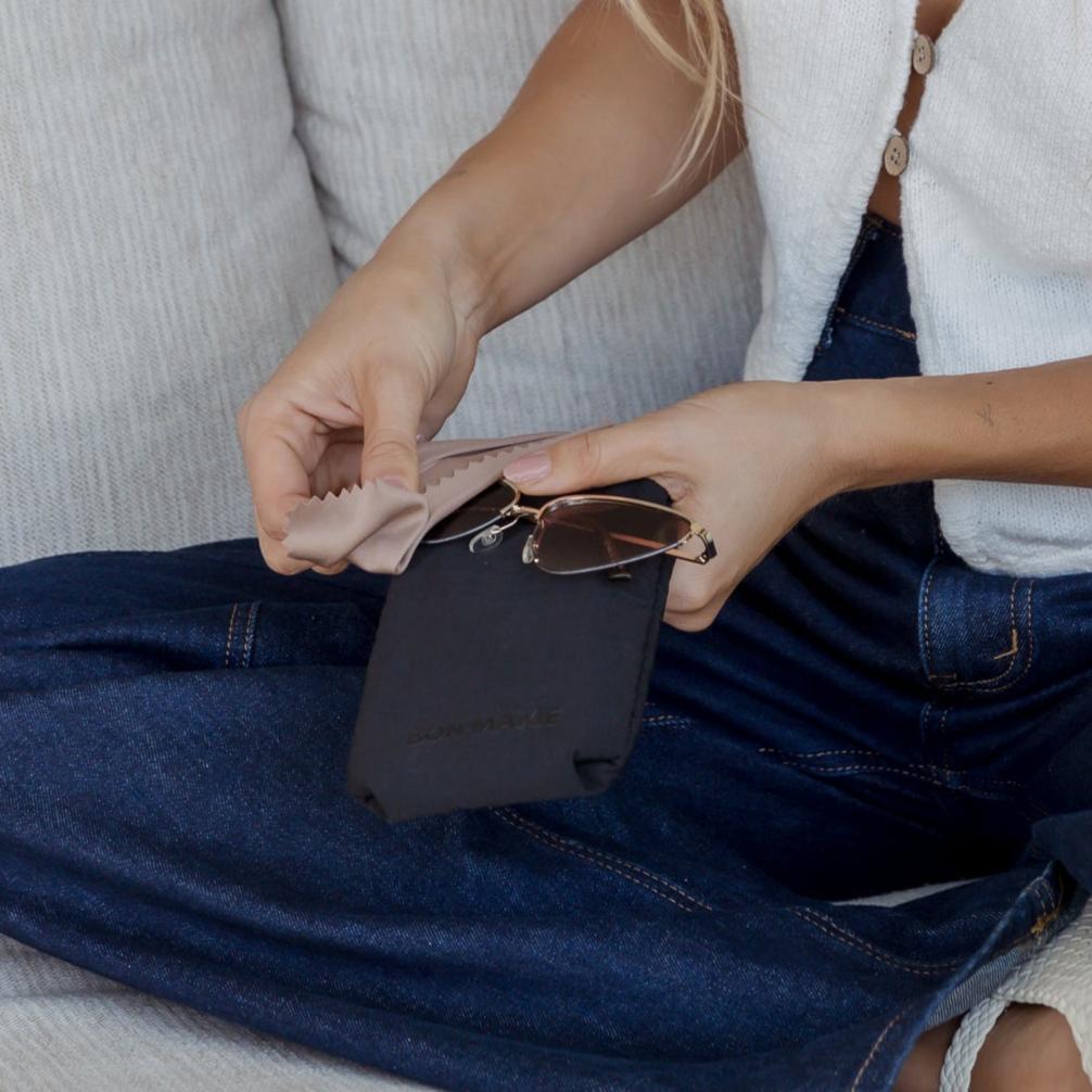 Easy - Squeezy Glasses Case - Black Glasses Case