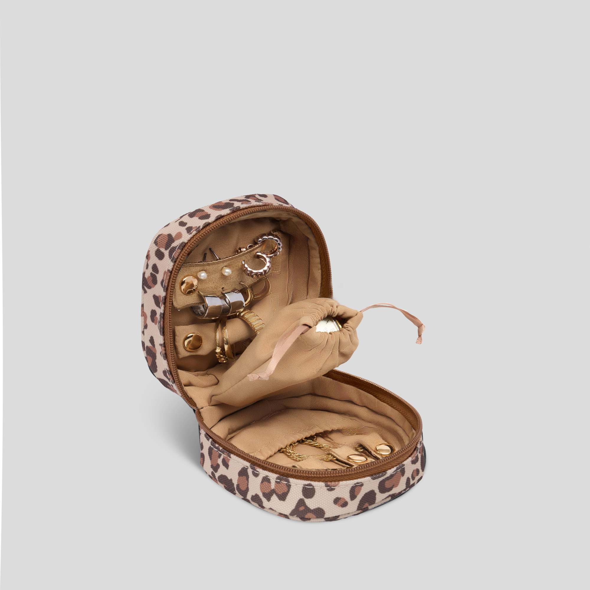 Travel Jewellery Case -- Leopard
