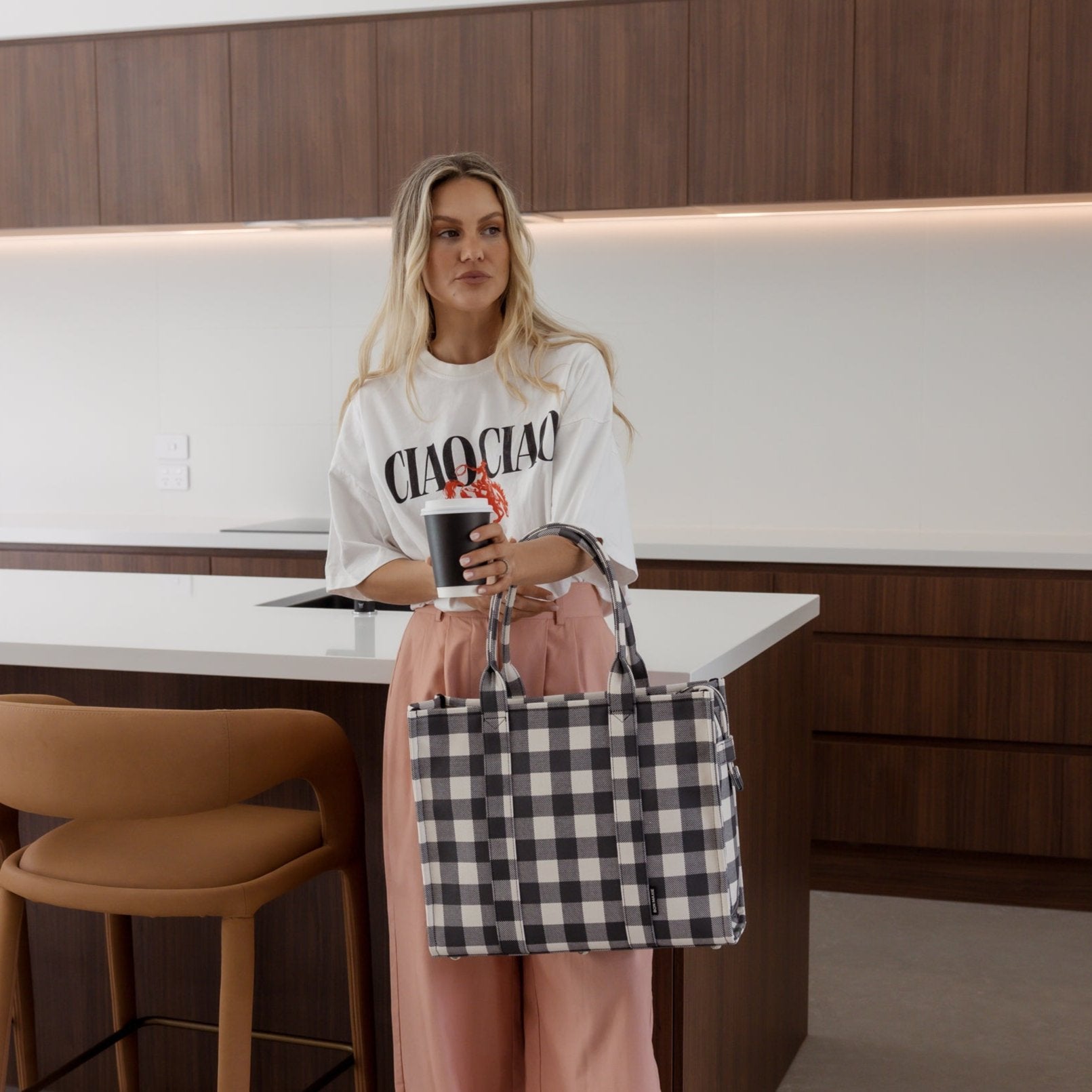 Large Structured Tote Bag in signature coated canvas -- Black Gingham