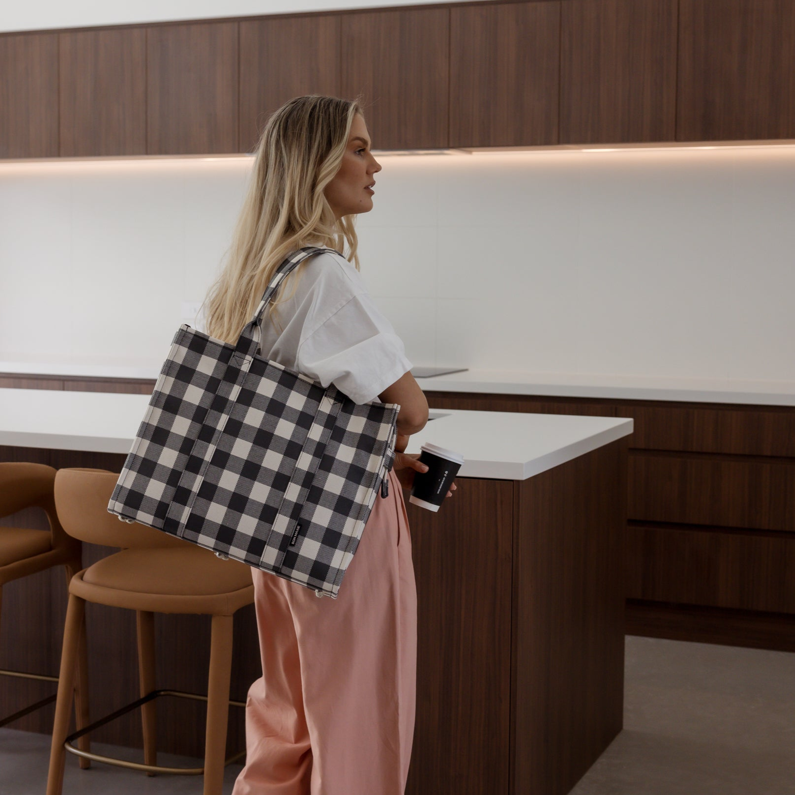 Large Structured Tote Bag in signature coated canvas -- Black Gingham