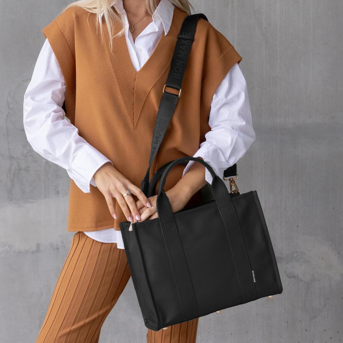 Small Structured Tote Bag in signature coated canvas -- Black