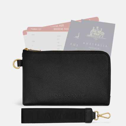 Multi-Pocket Travel Wallet in pebbled leather - Black