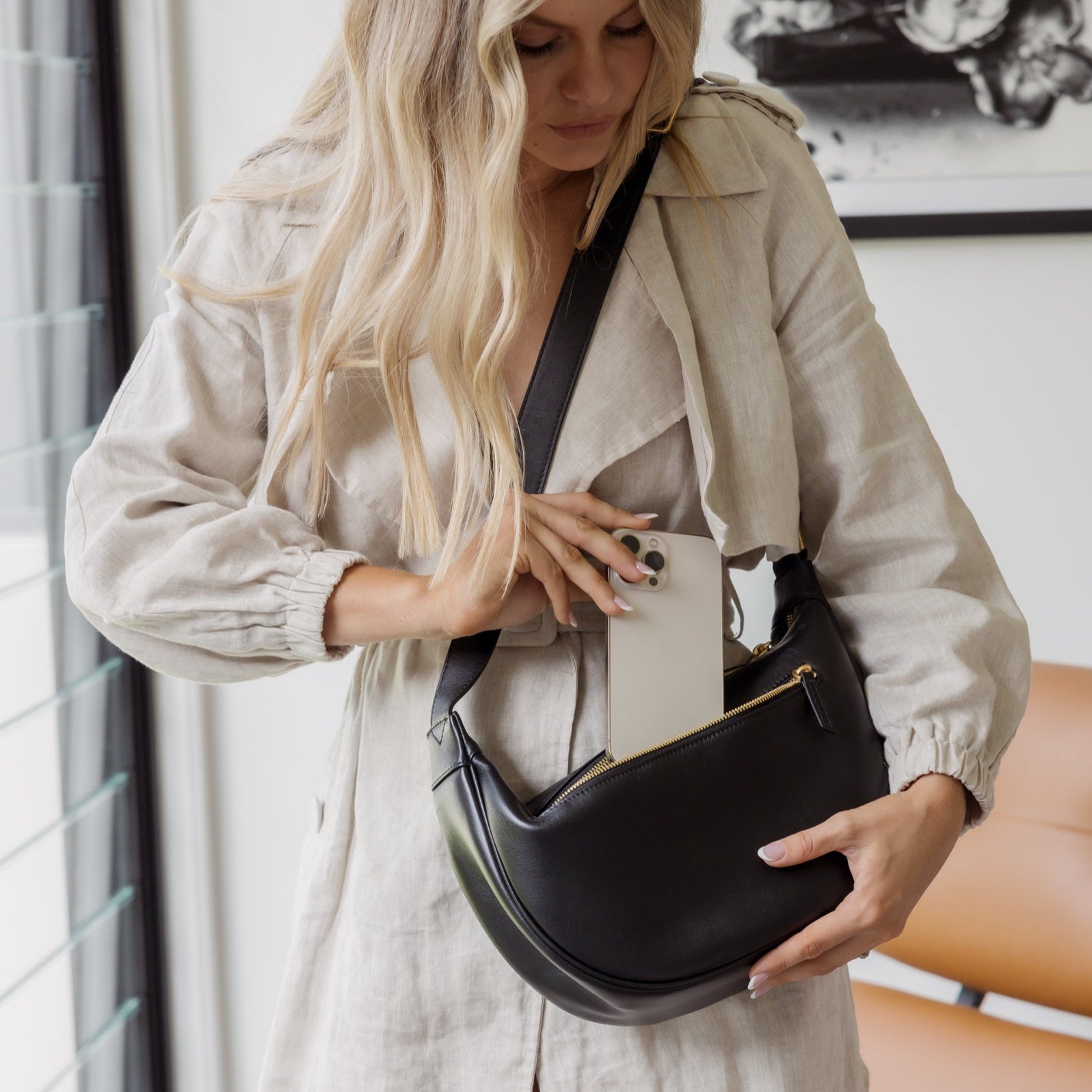 Slouchy Crescent Bag in smooth nappa leather -- Black