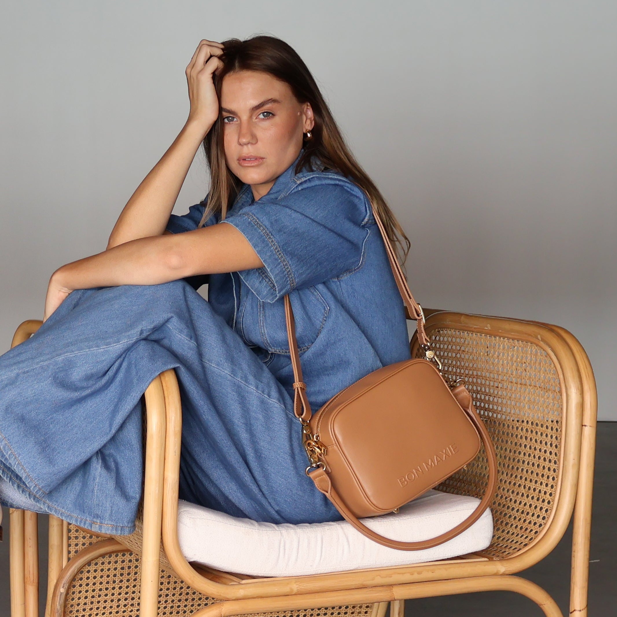 Sidekick™ Crossbody Bag in smooth nappa leather - Tan
