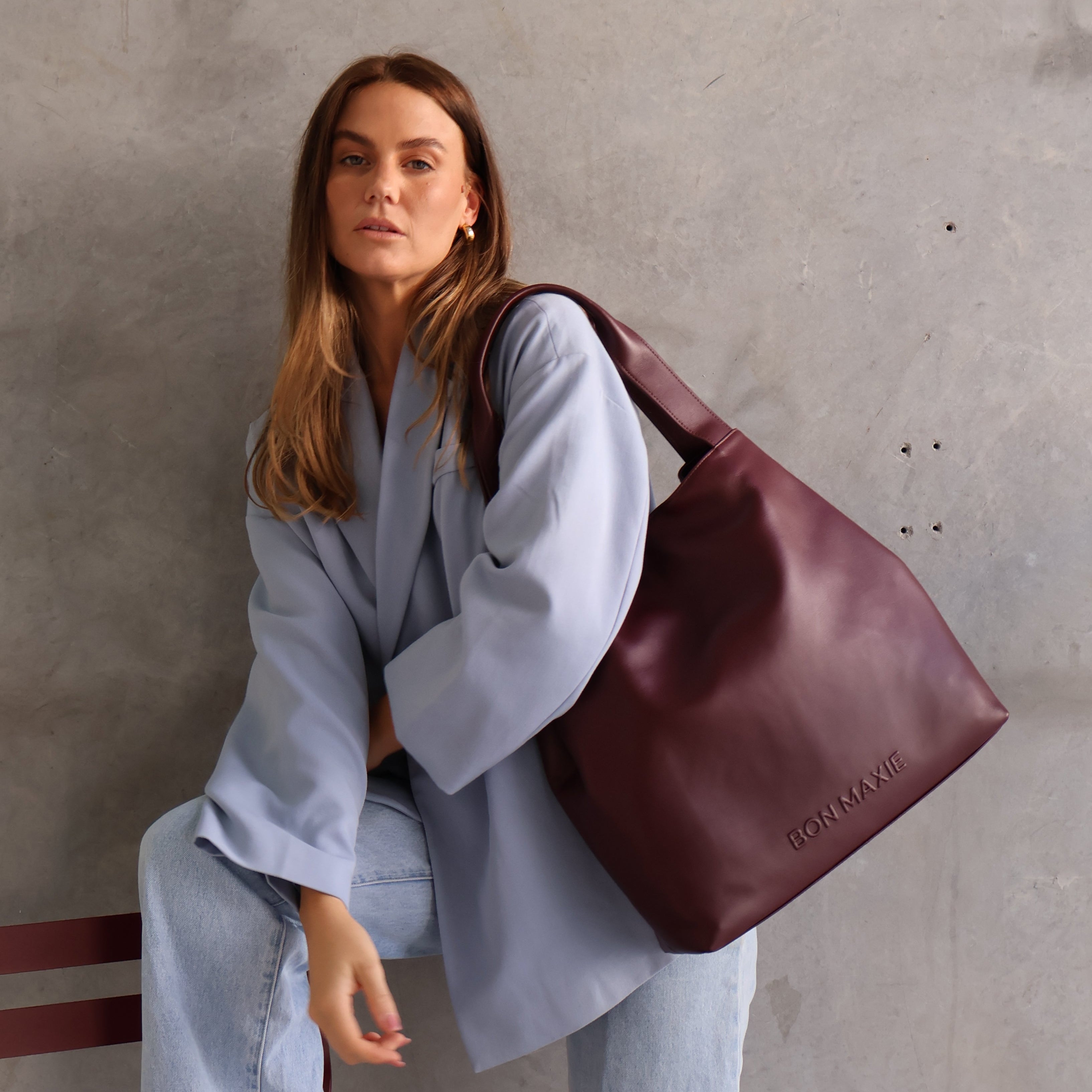 Slouchy Hobo Tote Bag in smooth nappa leather - Burgundy