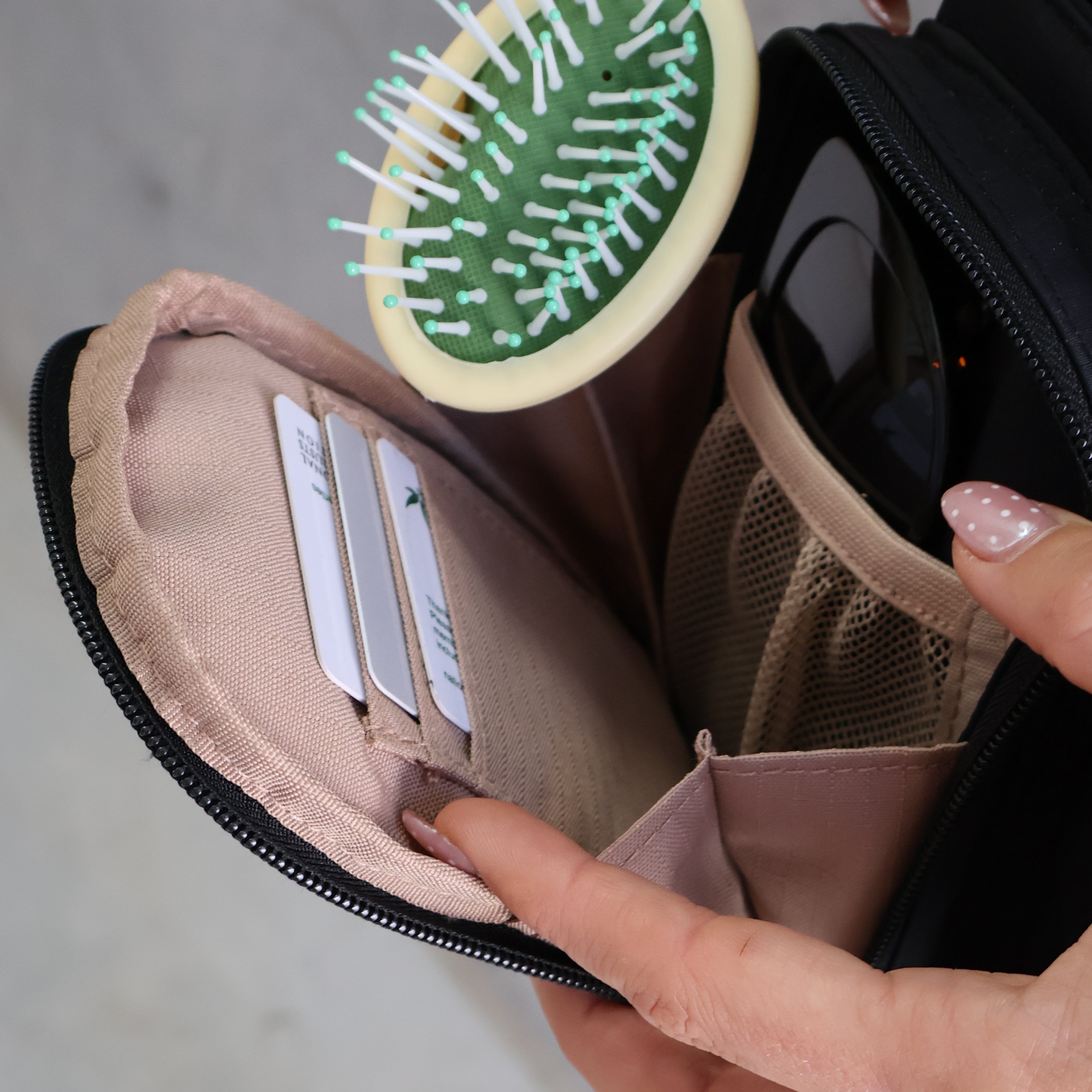 Multi-Wear Drink Bottle Bag with handles - Milk Tea