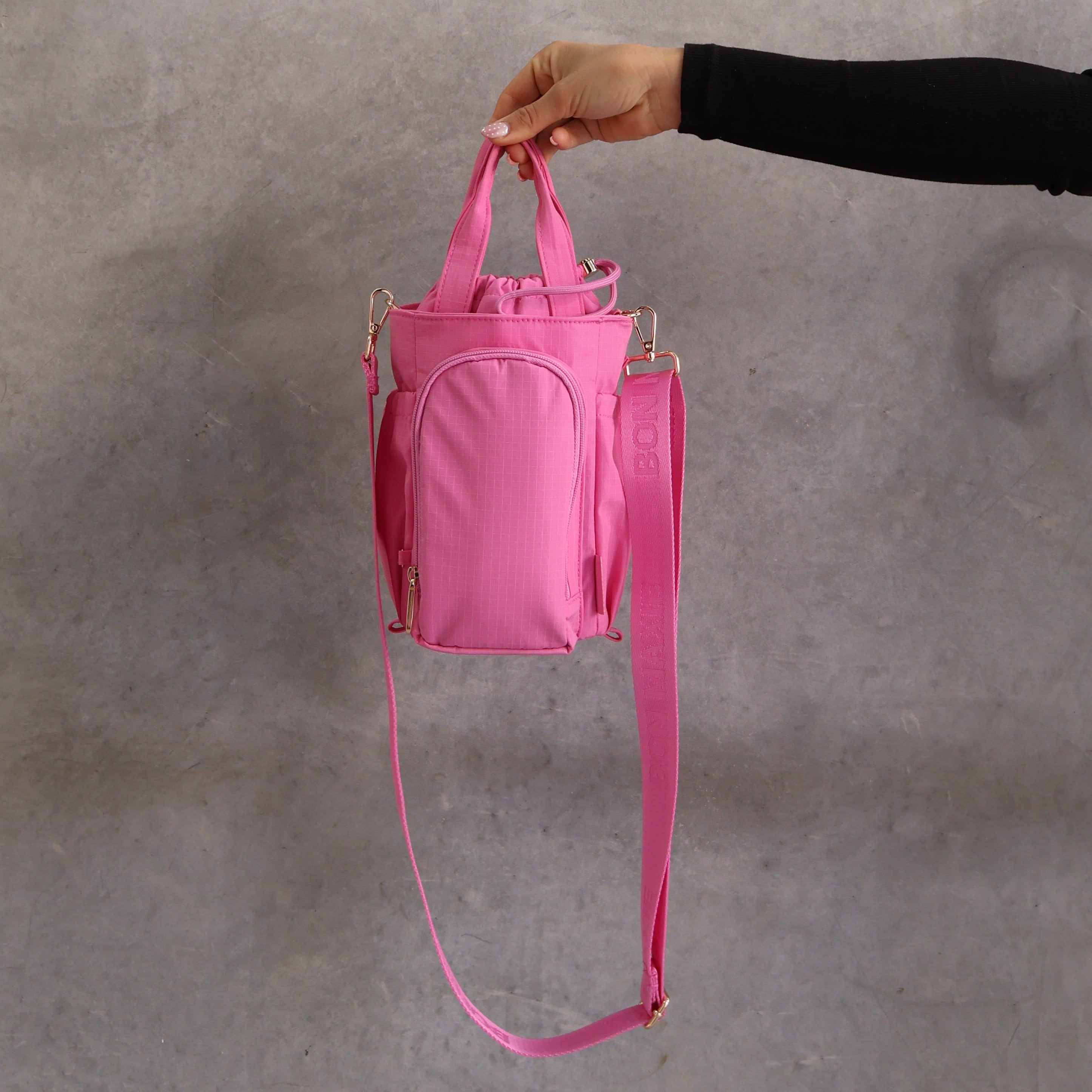 Multi-Wear Drink Bottle Bag with handles - Pink