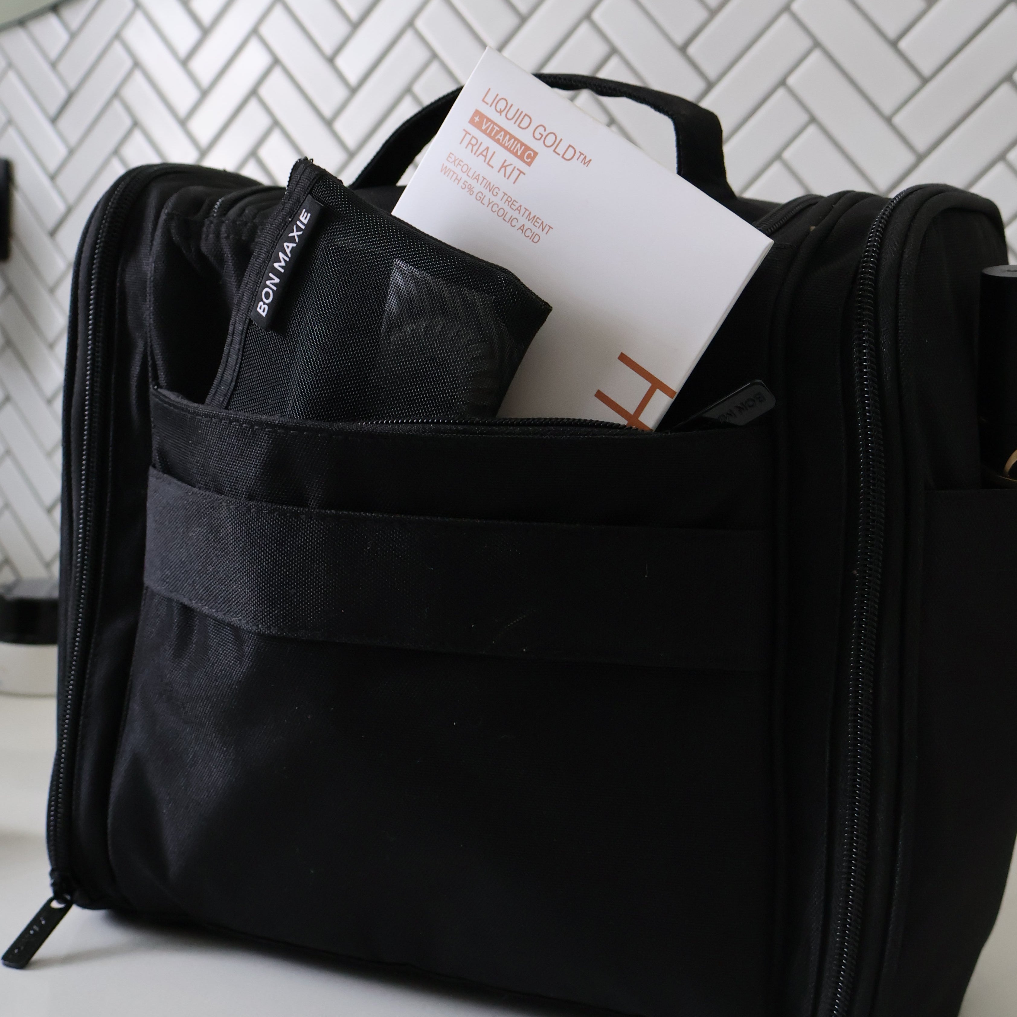 Mega Hanging Toiletry Bag + Day Pouch + Pouch Duo - Black