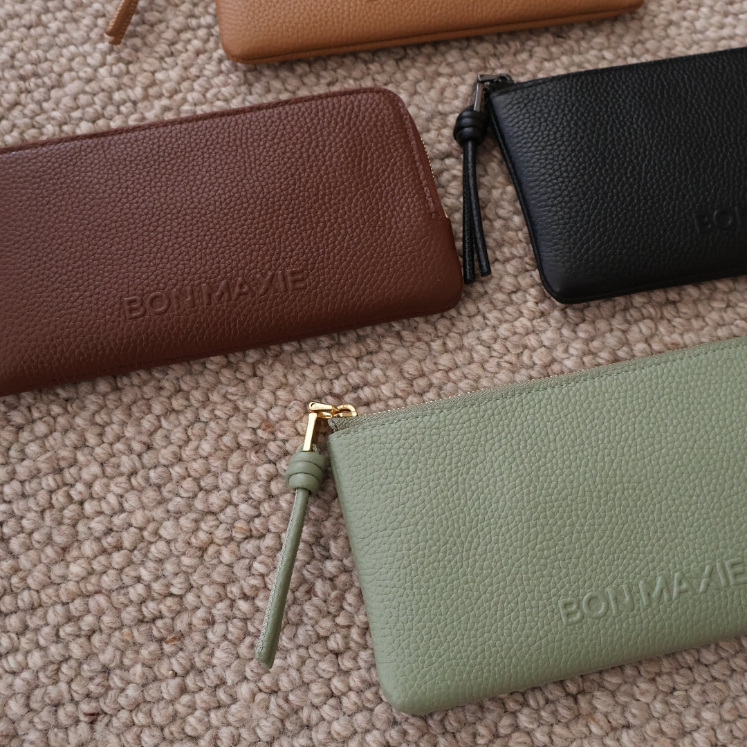 Slimline Leather Wallet in pebbled leather - Sage