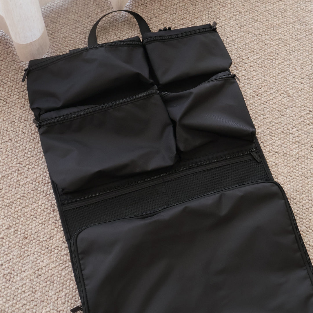 Multi-Pocket Hanging Packing Cube with compression - Black