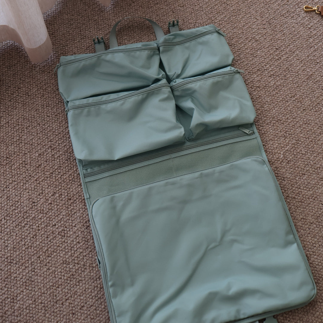 Multi-Pocket Hanging Packing Cube with compression - Sage