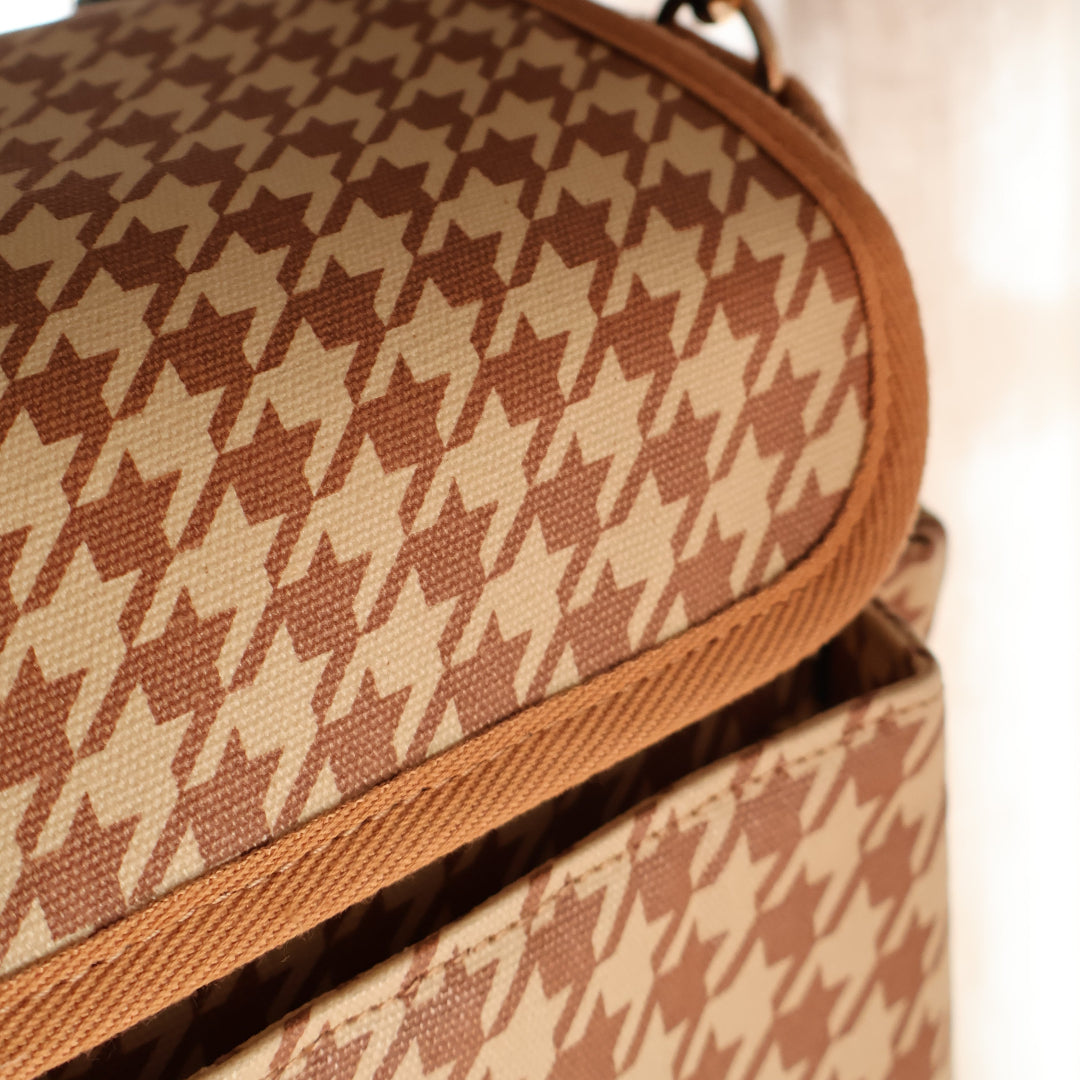 Nappy Bag/Pram Caddy Hybrid in coated canvas - Tan Houndstooth