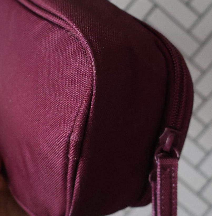 Hanging Toiletry Bag + Pouch Set with 15 pockets – Burgundy (minor edge imperfections)