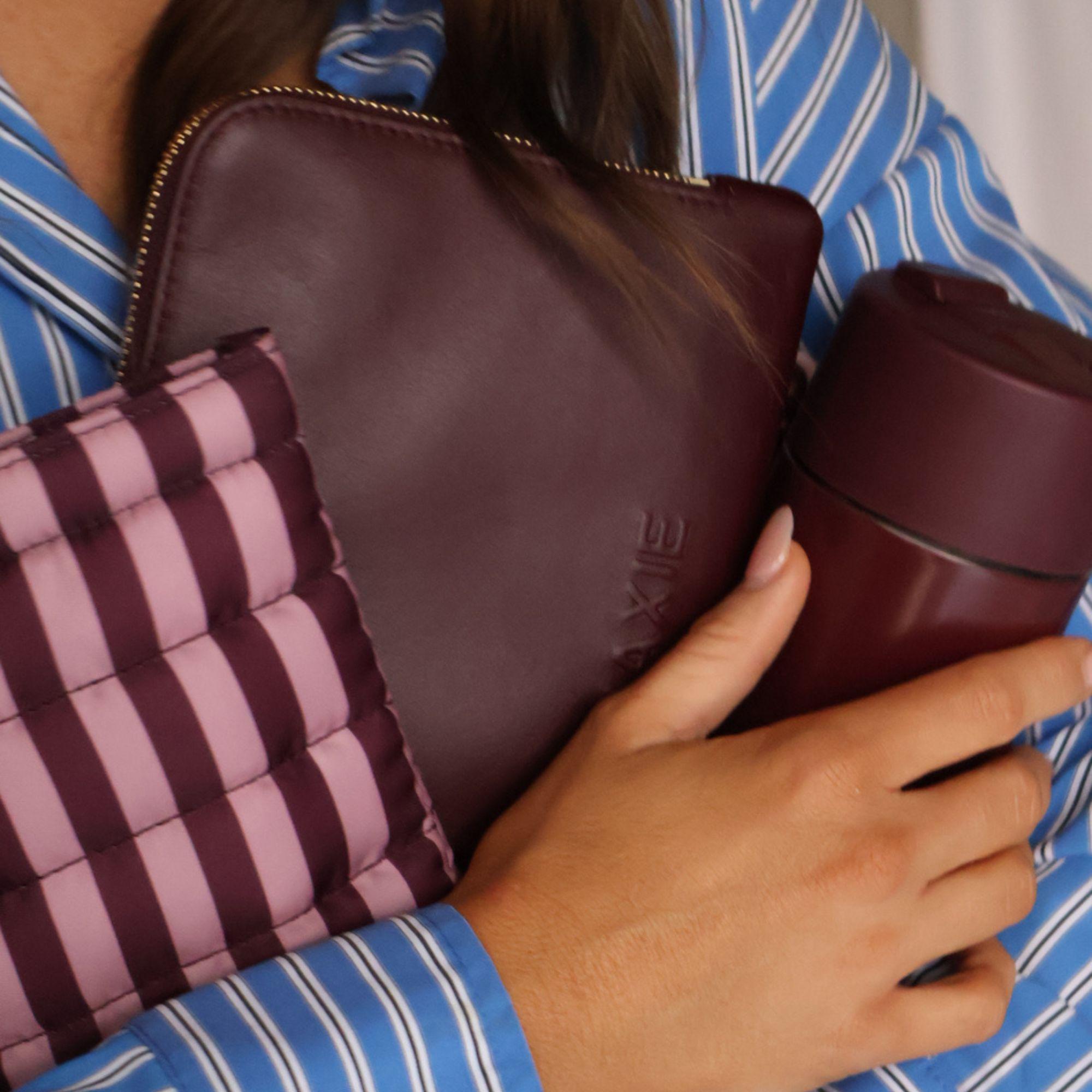 Travel Wallet - Nappa Leather - Burgundy