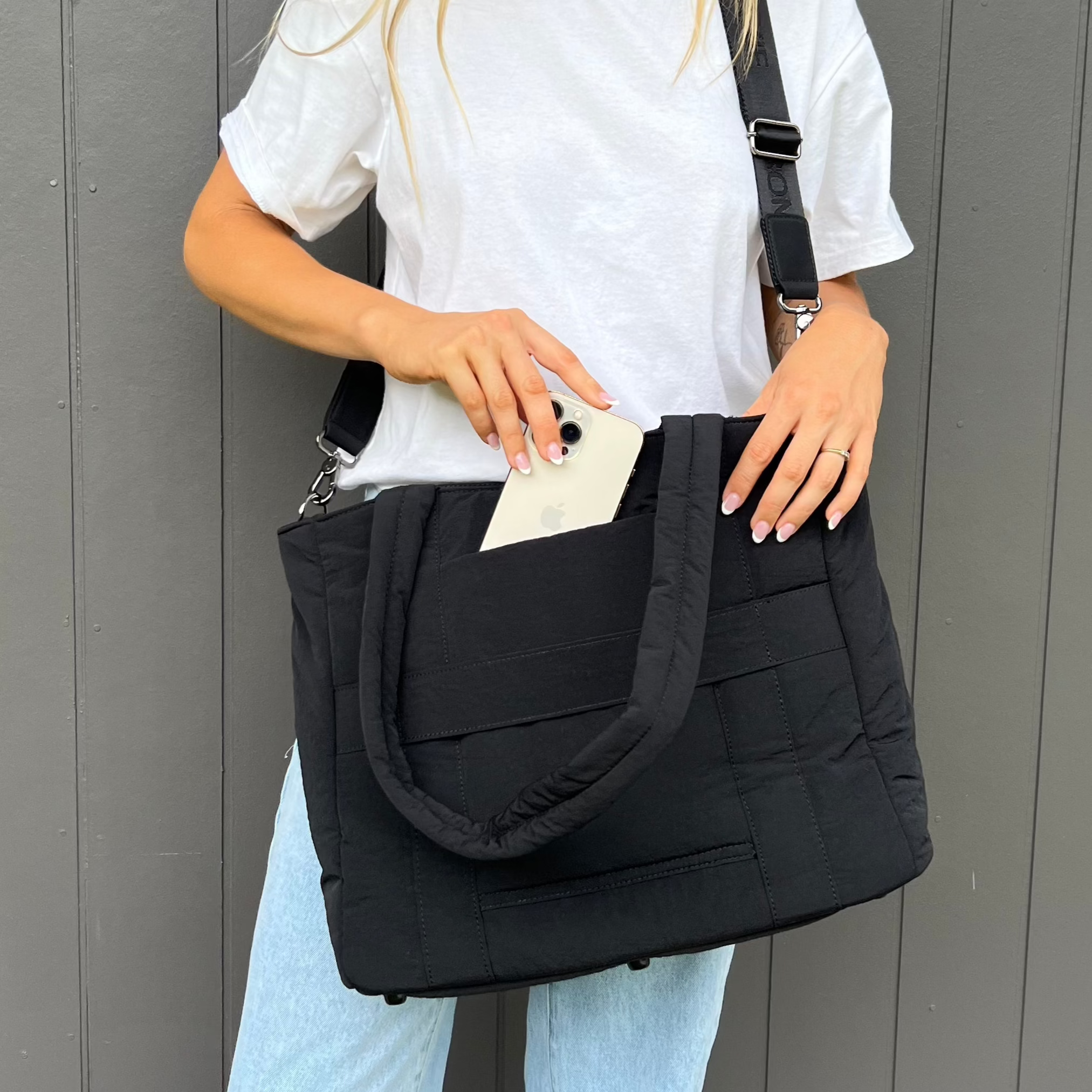 Everyday Tote Bag -- Black