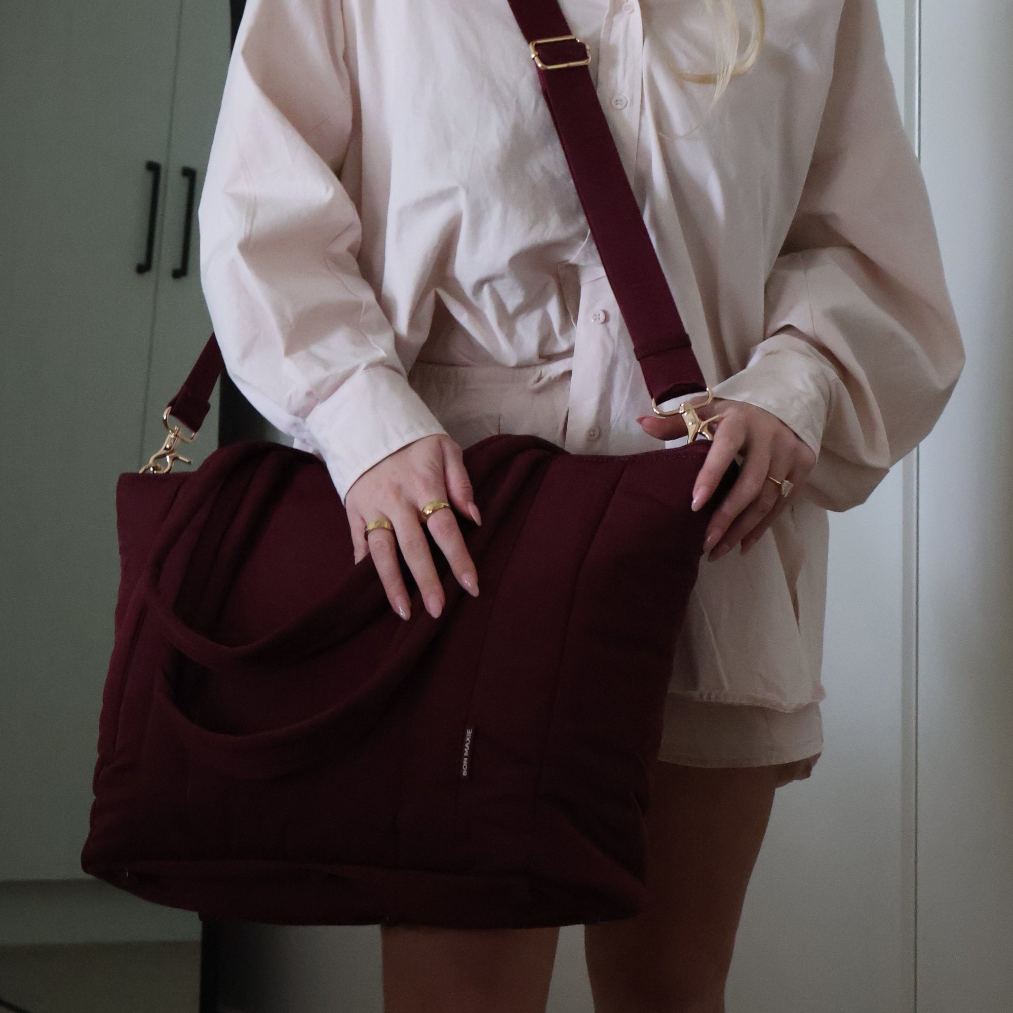 Everyday Tote Bag -- Burgundy