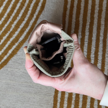 Double Easy-Squeezy Glasses Case -- Sage