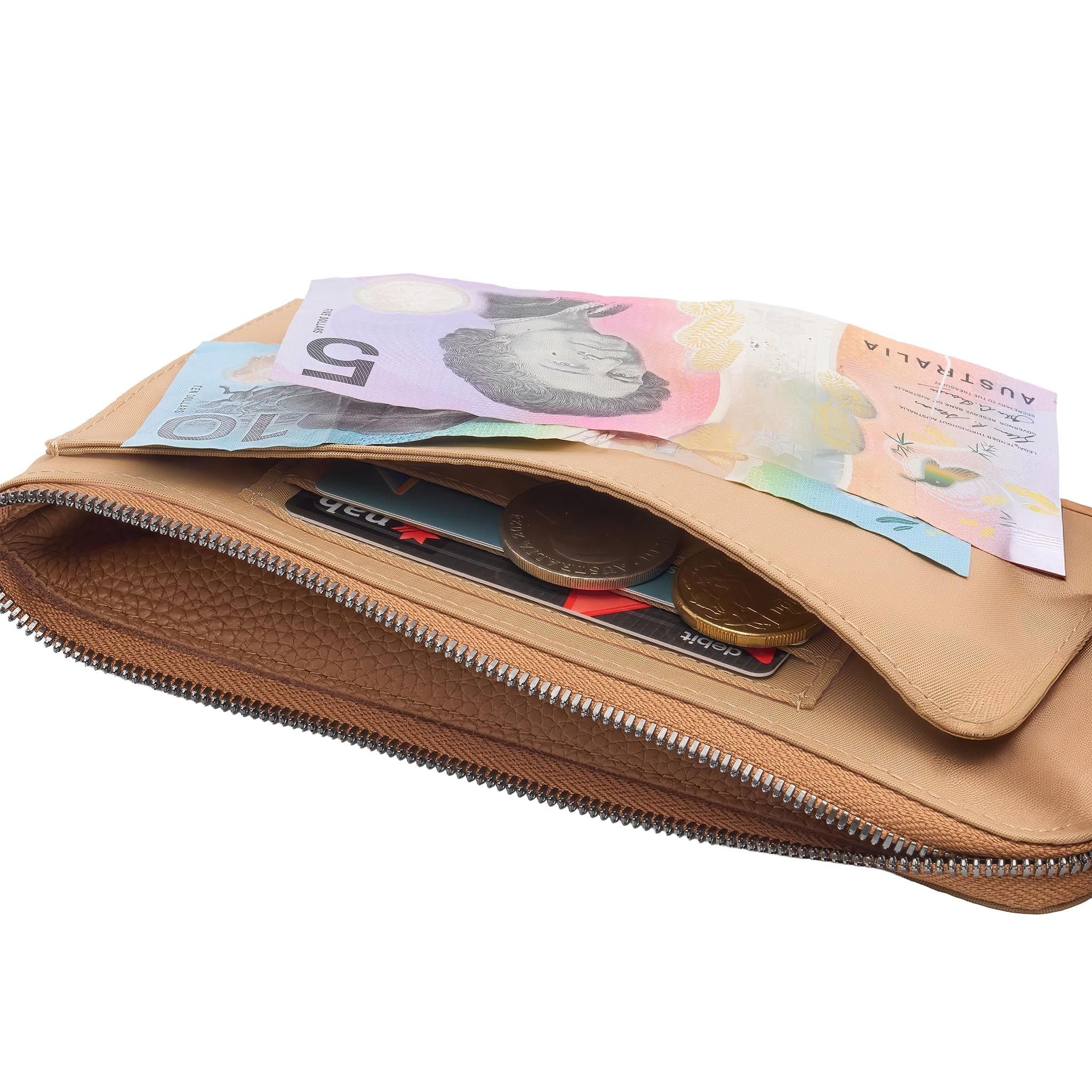 Slimline Leather Wallet in pebbled leather - Black