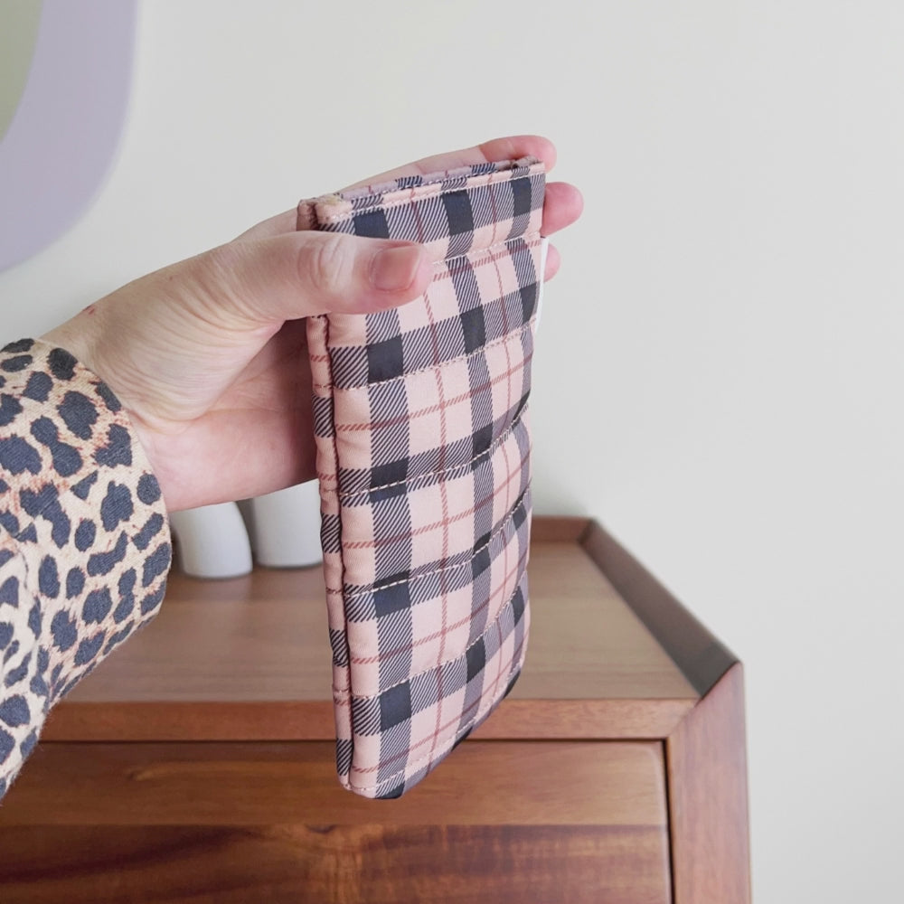 Load video: Easy-Squeezy Glasses Case - Tan Tartan